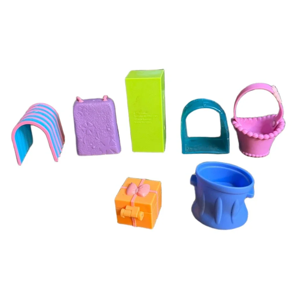 Littlest Pet Shop LPS Accessory Lot Green Locker Climbing Wall Basket 7pc Set